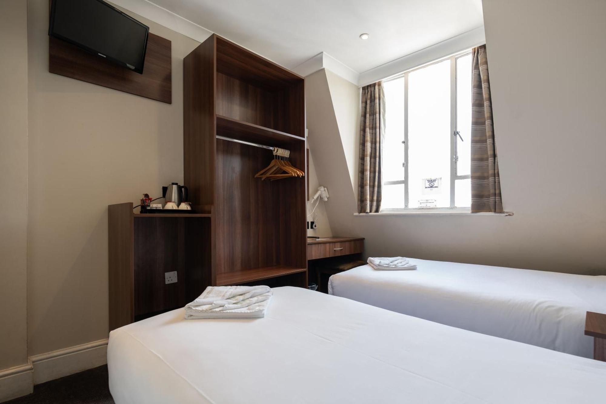 Ascot Hyde Park Hotel Лондон Екстер'єр фото